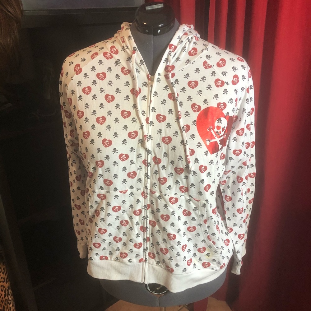 COPY - Skull zippered hoodie